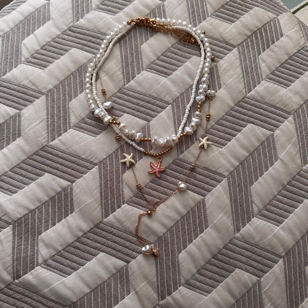 Edikted Women's White and Gold Jewellery
